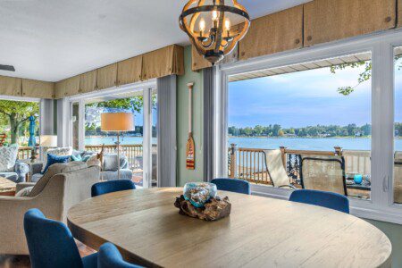 2963 Dining area Just Beachy