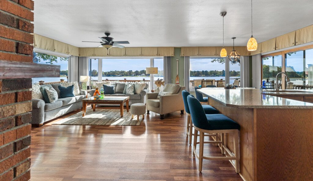 2963 Living room 1 Just Beachy