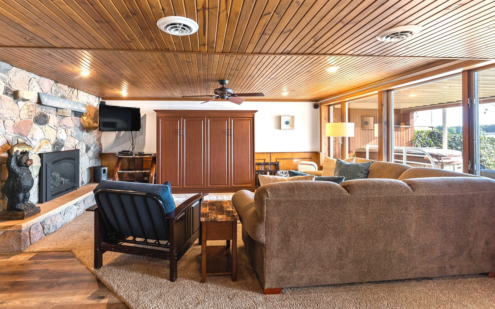 2963 Lower level 2 Just Beachy