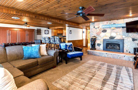 2966 Lower Level 3 Just Beachy